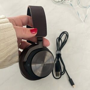 Bang and Olufson wireless over the ear headphones